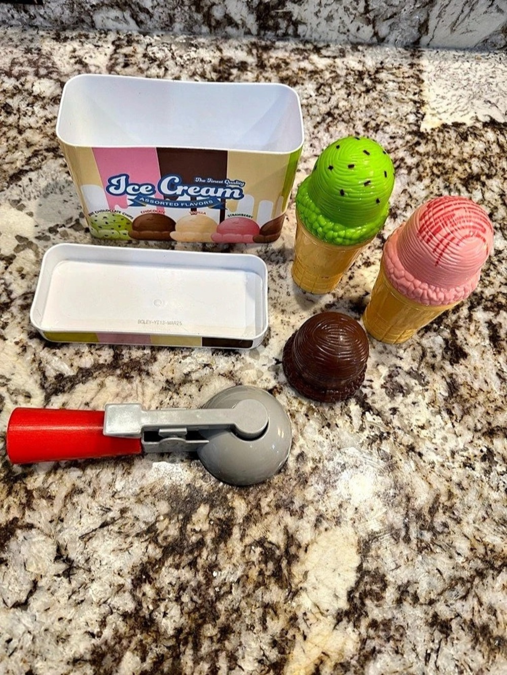 Melissa & Doug Scoop & Stack Ice Cream Cone Play Set Assorted Kitchen pretend